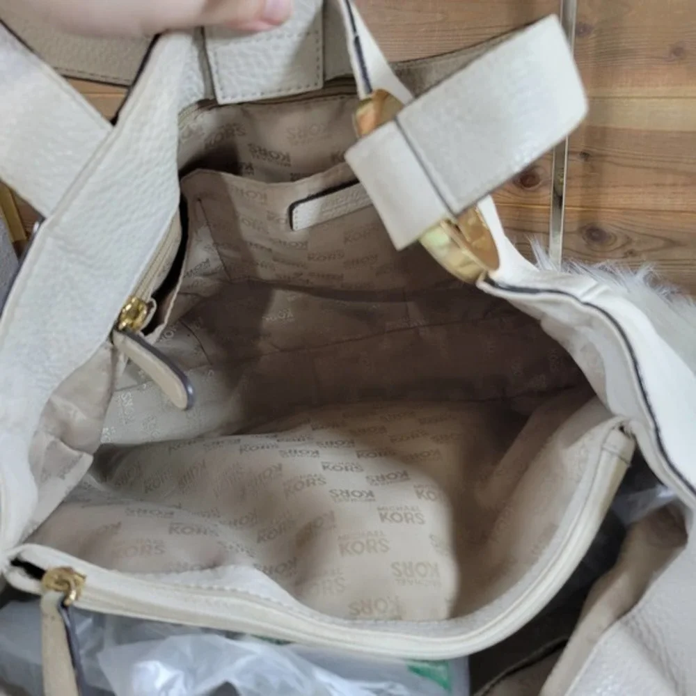 Michael Kors Large Cream East West Fulton Tote